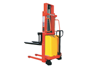 semi electric stacker